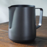 Milk Frothing Jug 1l - Black Teflon